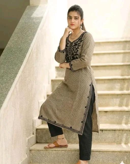 Stylish Women black Embroidered Kurta Pant Set,