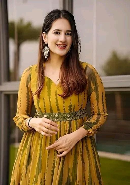 Siya fancy gown for women