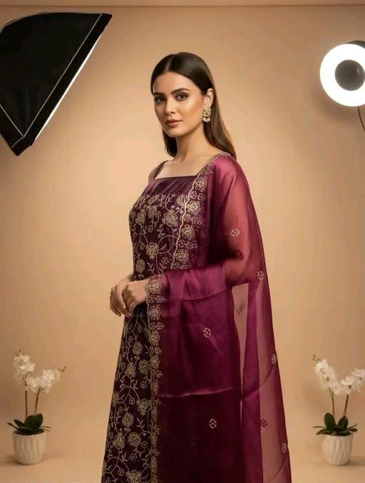 Women salwar suit dupatta set