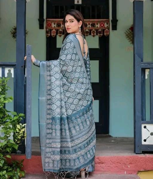 Sophisticated cotton linen saree