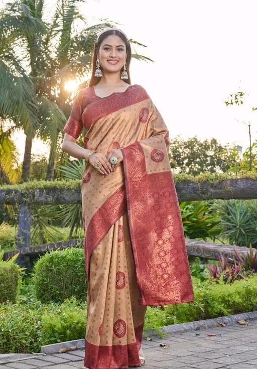 Woven srlf design pista colour banarasi saree