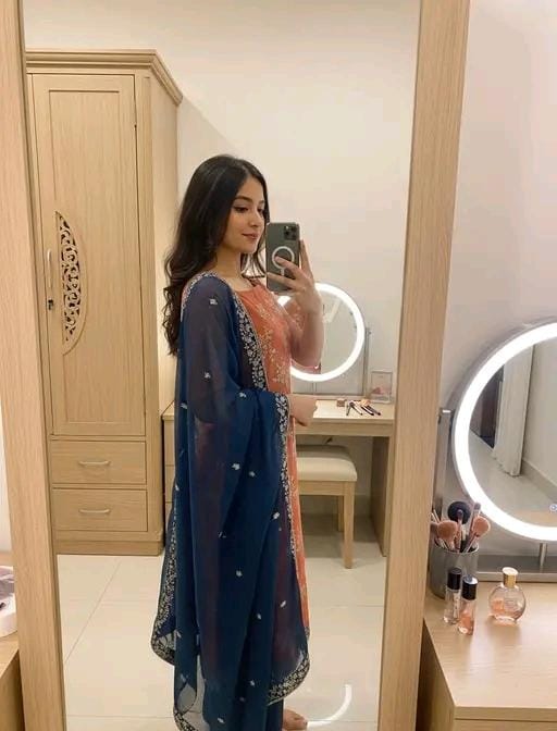 Soft & flowy georgette dress