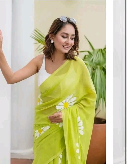 Floral linen printed saree for women
