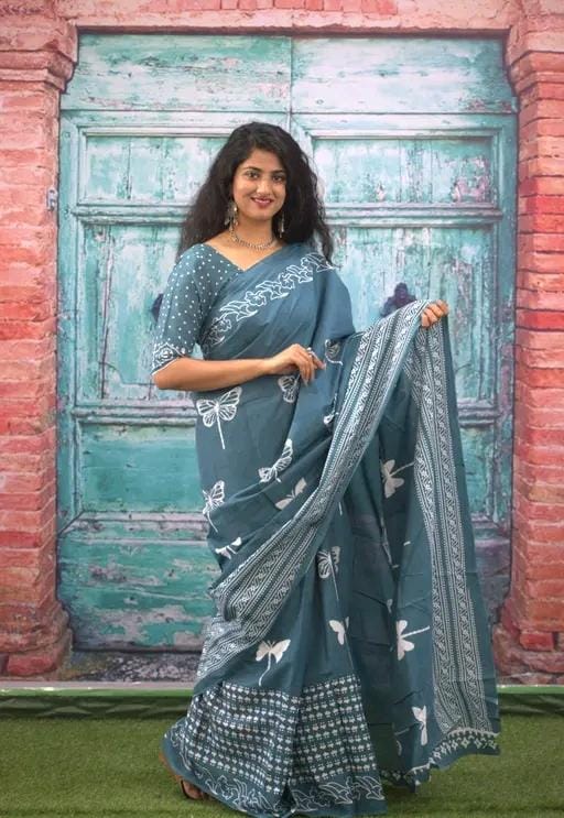 Cotton mulmul saree with blouse