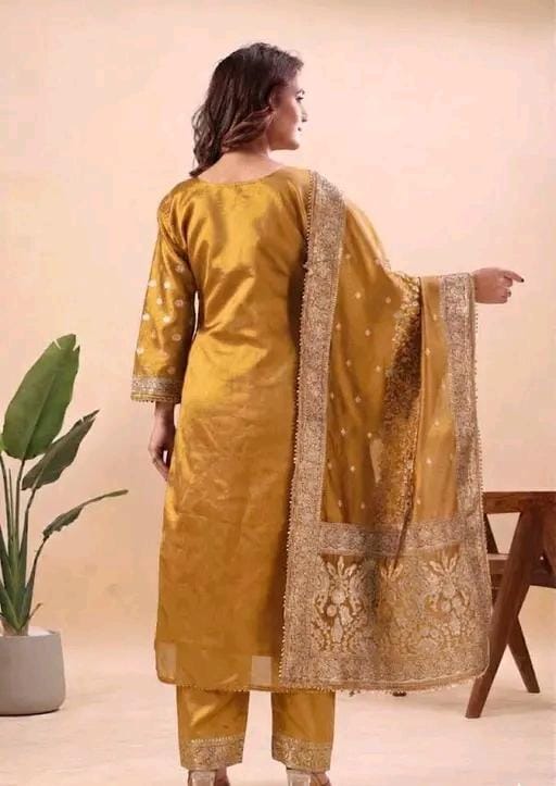 Unstitched suit material for women