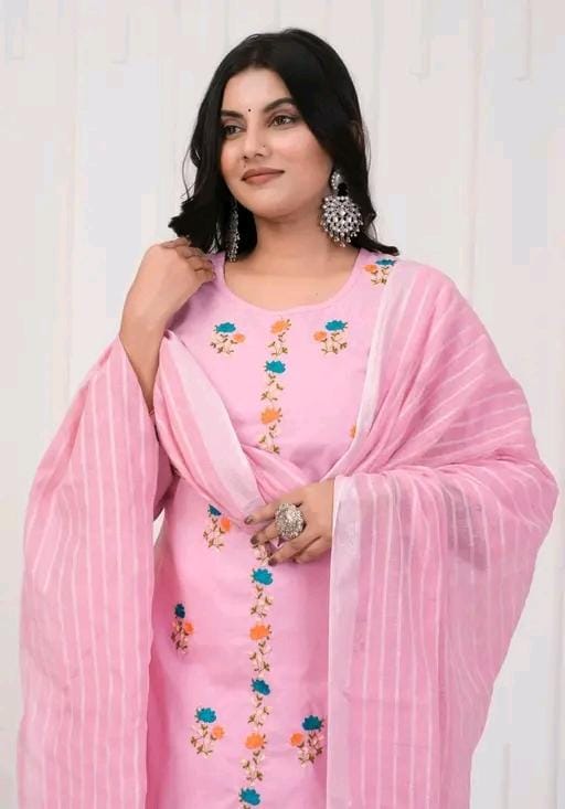 Women embroidery kurta set