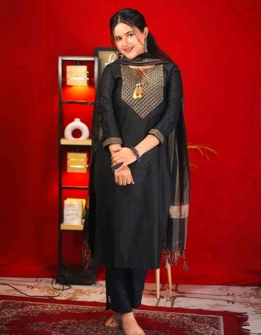 Embroidered cotton kurta pant dupatta