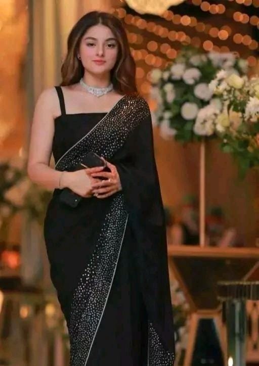 Women hot saree