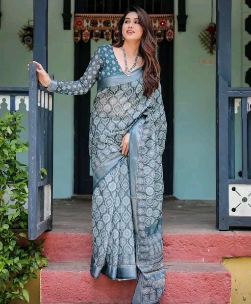Sophisticated cotton linen saree