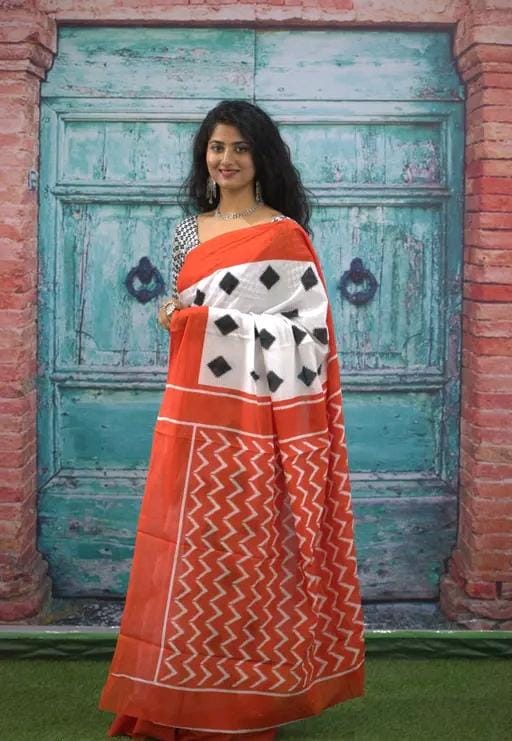 Cotton mulmul saree with blouse