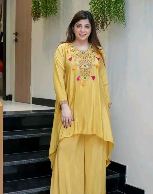 Catalog Name:*Viscose Rayon Women Kurti With Bottomwear*