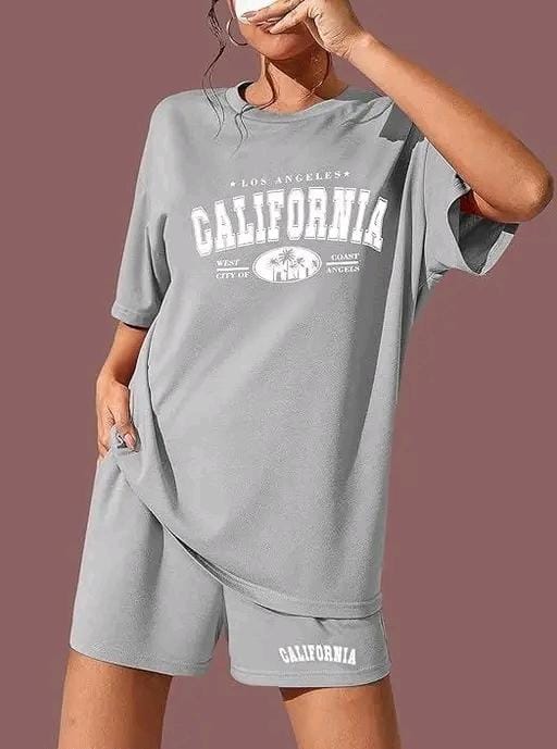 Women fancy round neck half sleeve top and shorts