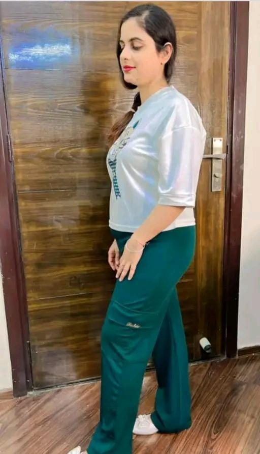 Women top bottom set for women