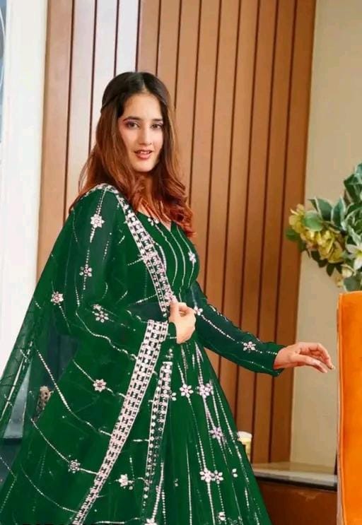 Women lehenga choli designs