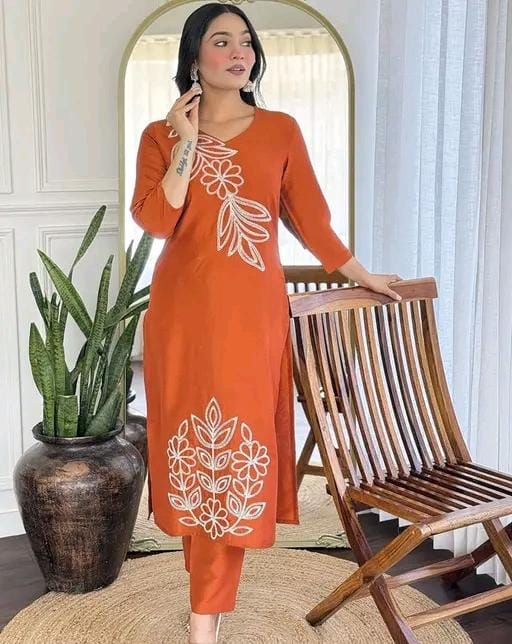 Women'cotton blend floral kurta pant with dupatta set