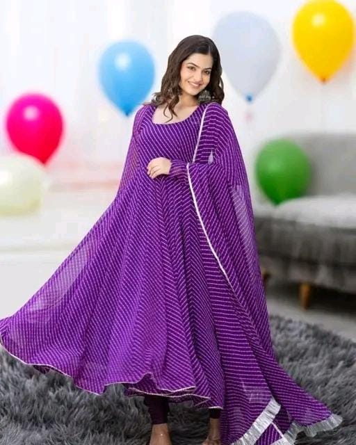 Women fancy georgette akarkali gown with dupatta