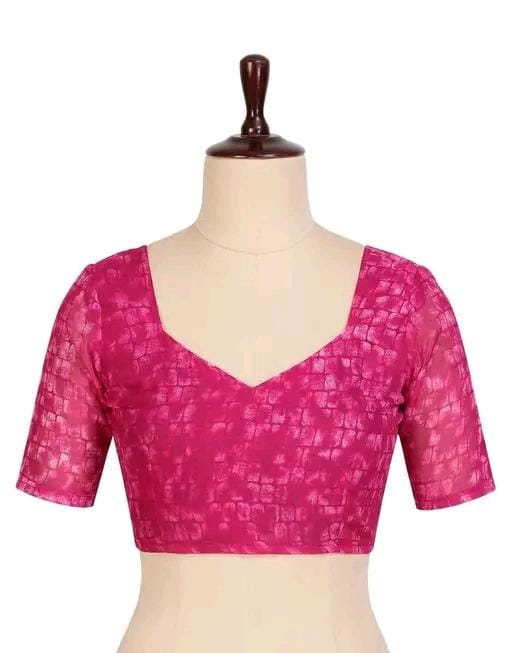 Women georgatte priend saree