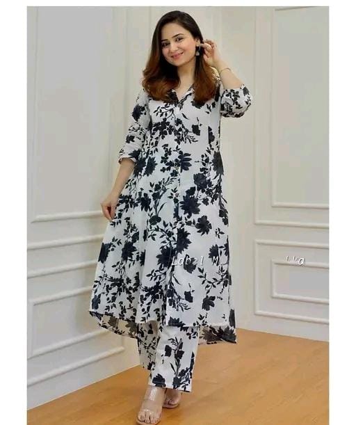 Women fancy kurti with bottomwear