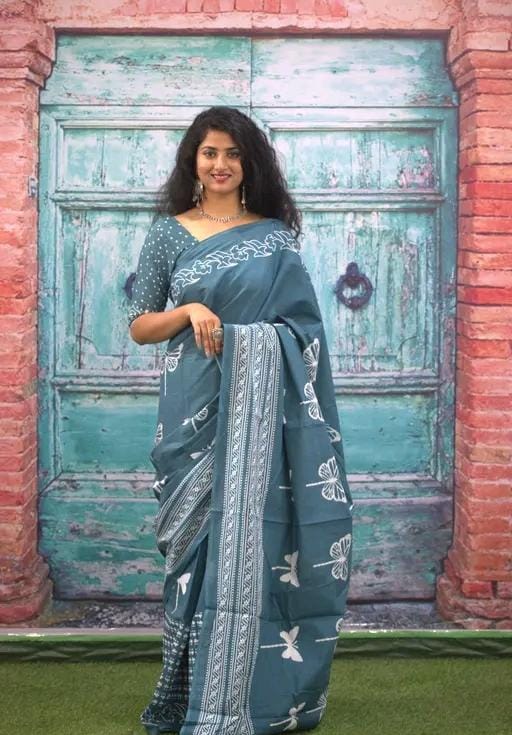 Cotton mulmul saree with blouse
