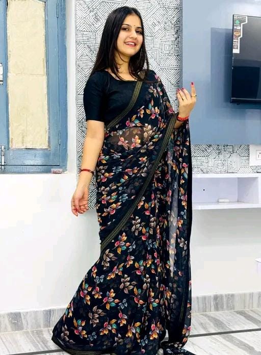 Printed saree with lace border