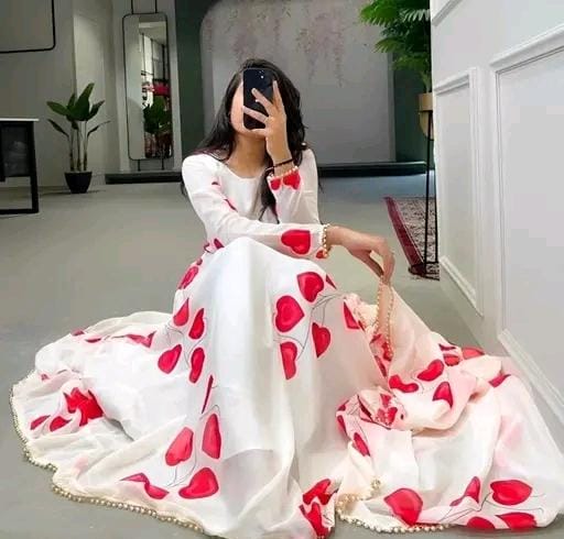 New fashion dress for girl