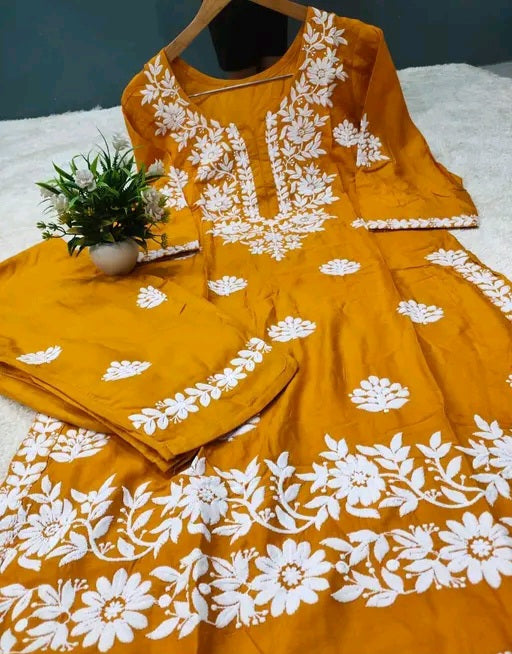 Chikankari kurti and plazoo