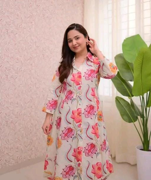Women fancy kurti with bottomwear