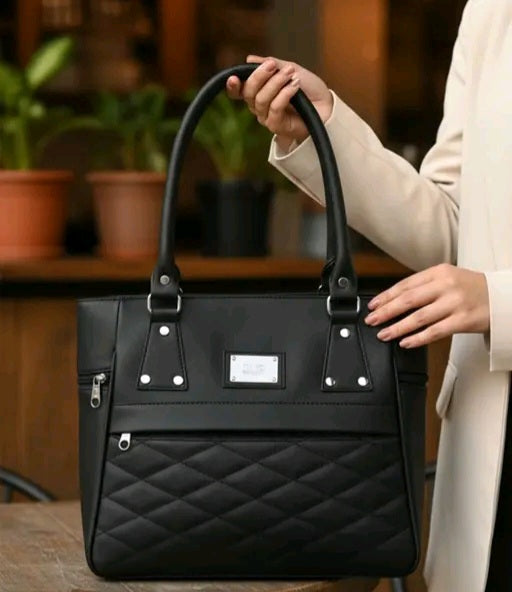 Stylish women handbag