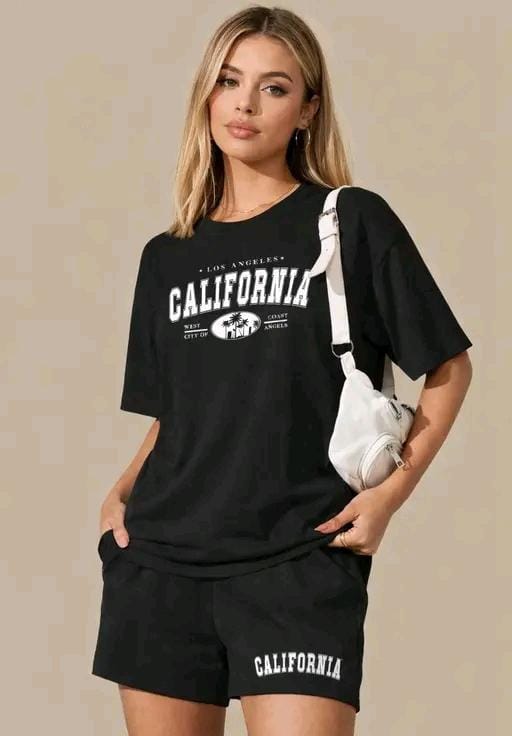 Women fancy round neck half sleeve top and shorts