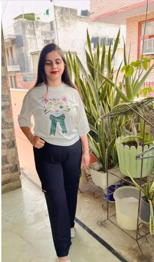 Women top bottom set for women