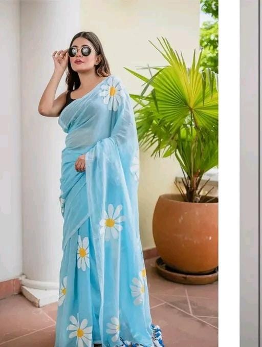 Floral linen printed saree for women