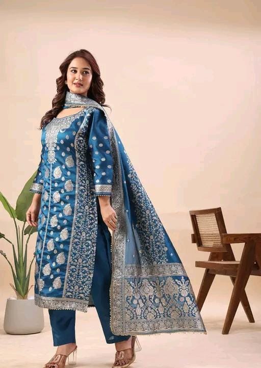 Unstitched suit material for women