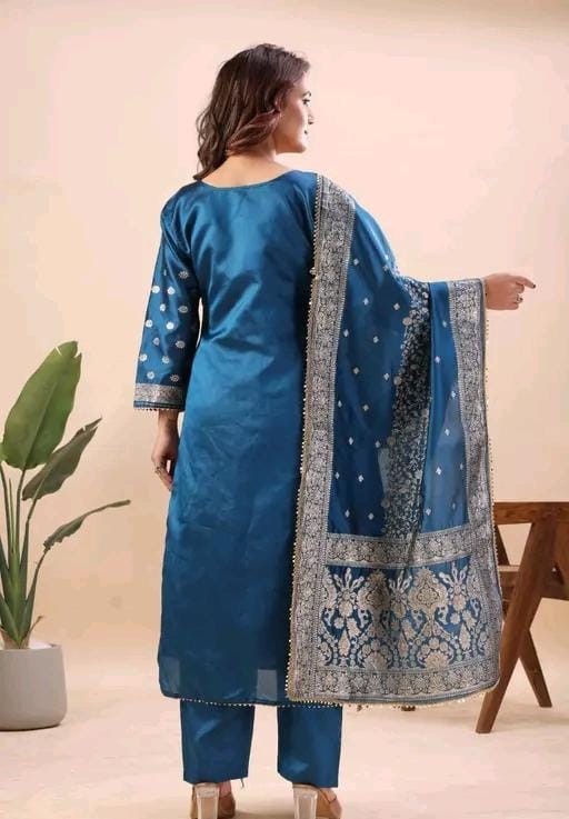 Unstitched suit material for women