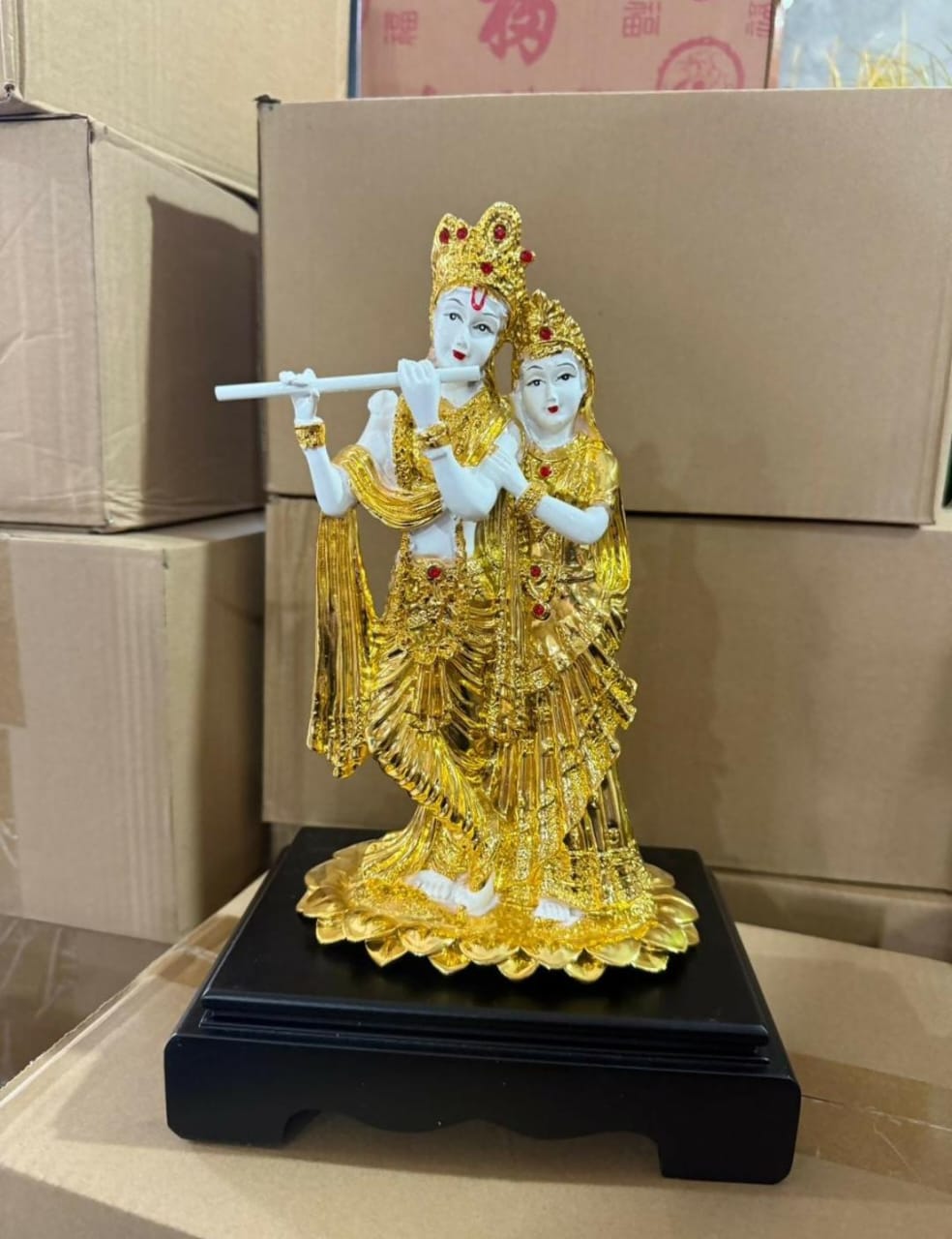 Radhe Krishna Golden Temple murti