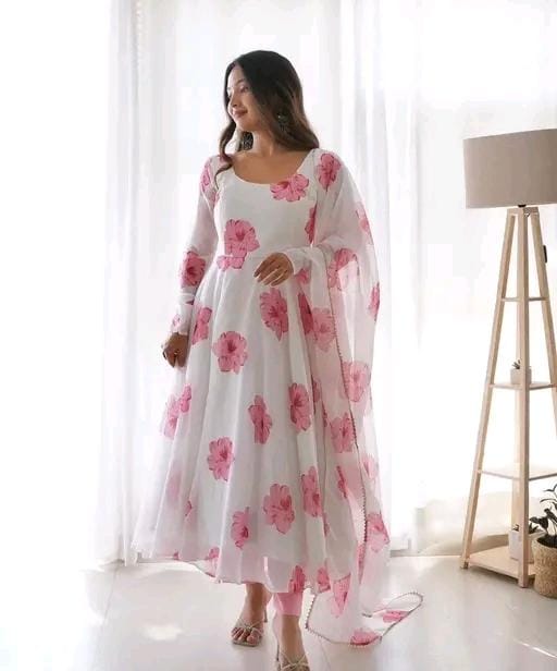 New fashion dress for girl
