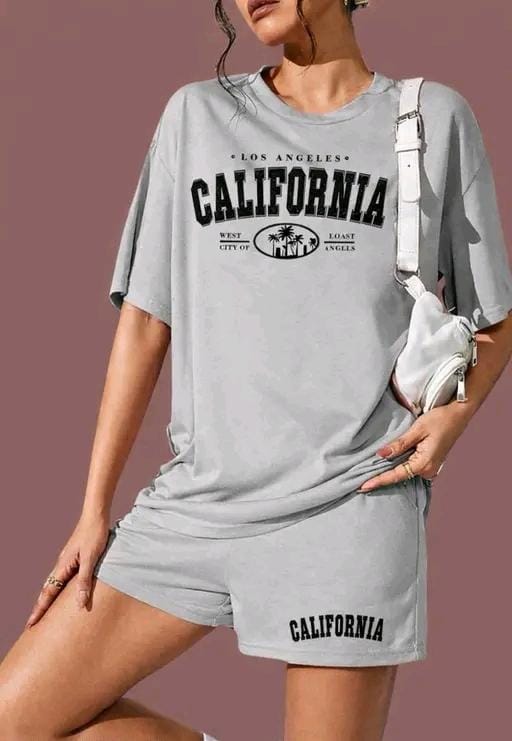 Women fancy round neck half sleeve top and shorts