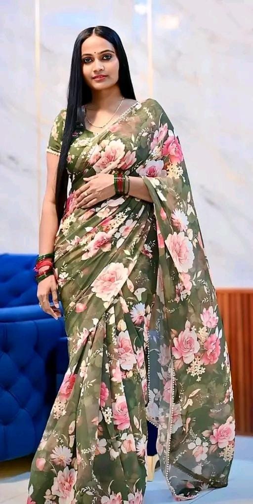 Women print georgette saree with pearl lace border and matching blouse