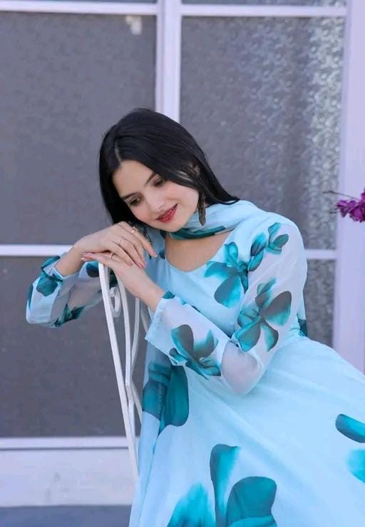 New fashion dress for girl