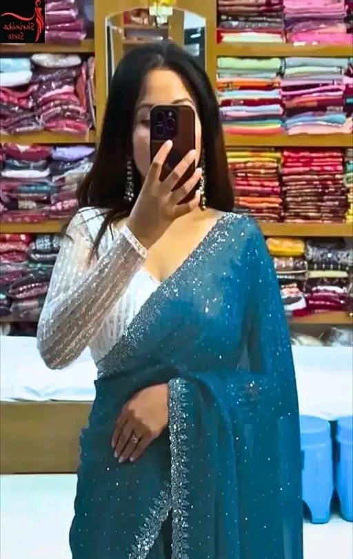 Georgette cutwork fancy diamond saree with blouse