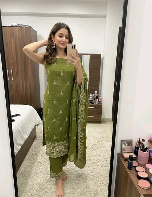 Vichitra silk salwar suit dupatta set