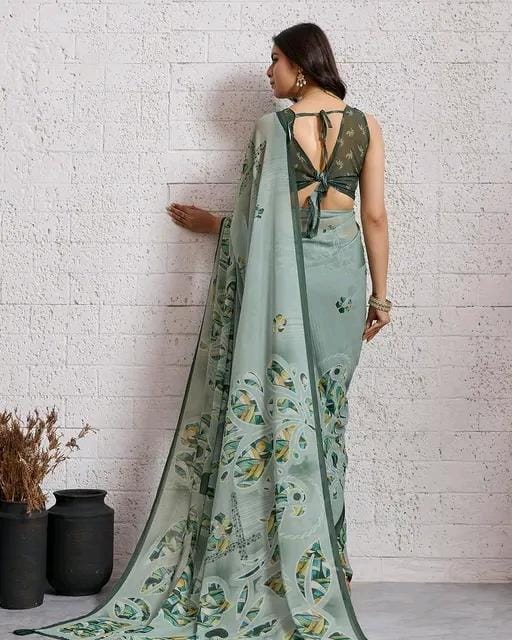 Women ,s green cotton blend geomatric printed saree and blouse
