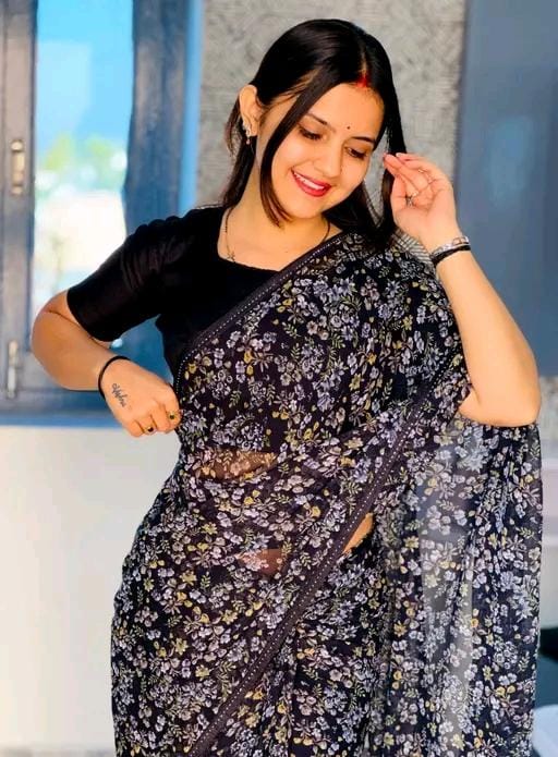 Georgette printed saree with lace border blouse