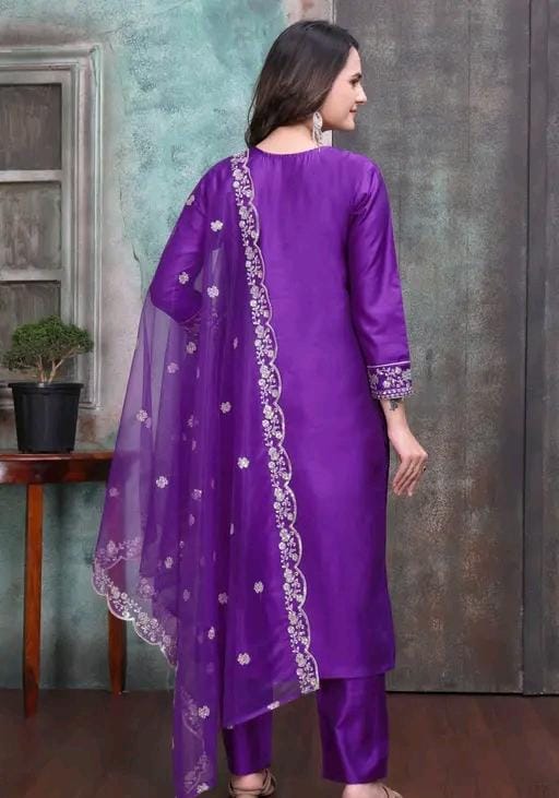 Rayon slub embroidered kurta set with dupatta