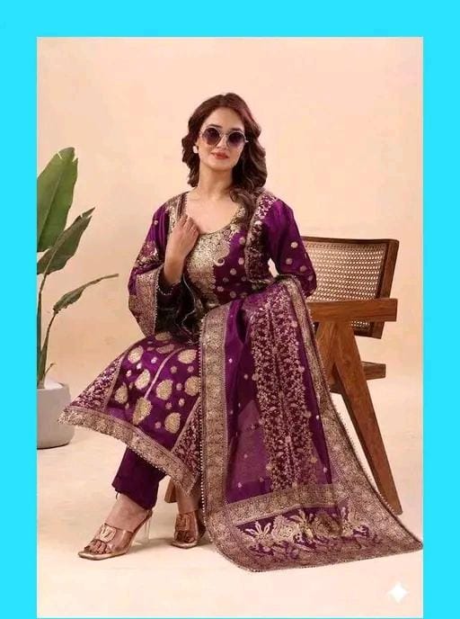 Unstitched suit material for women